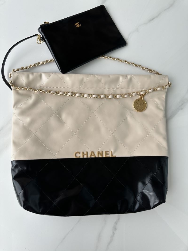 Chanel Hobo 22 Bags